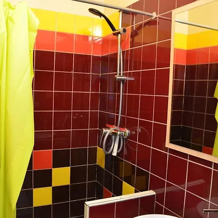 Apartment Joli T1 - Tres Proche Centre